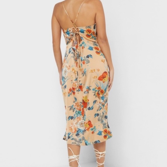 Boohoo floral print dress size 8 - Picture 2 of 5